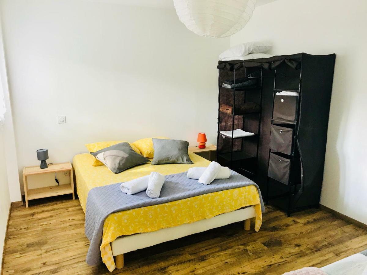 Chez marinette Apartman Le Cailar Kültér fotó
